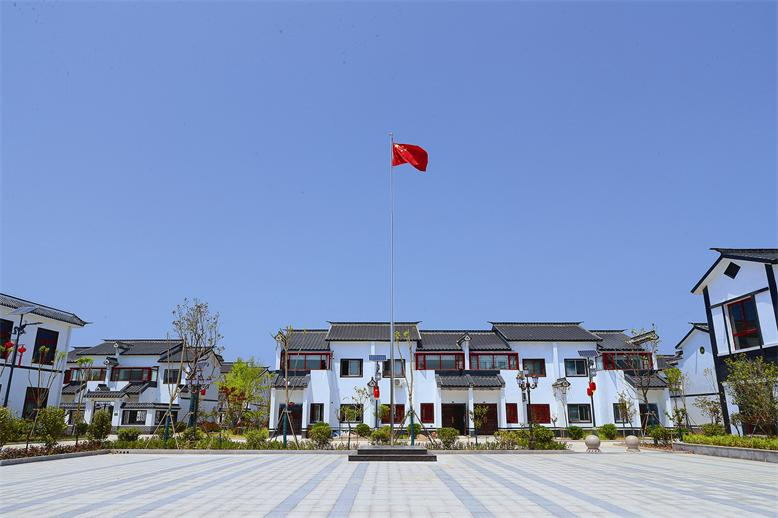 八巨鎮(zhèn)前案村新型農村社區(qū)一瞥