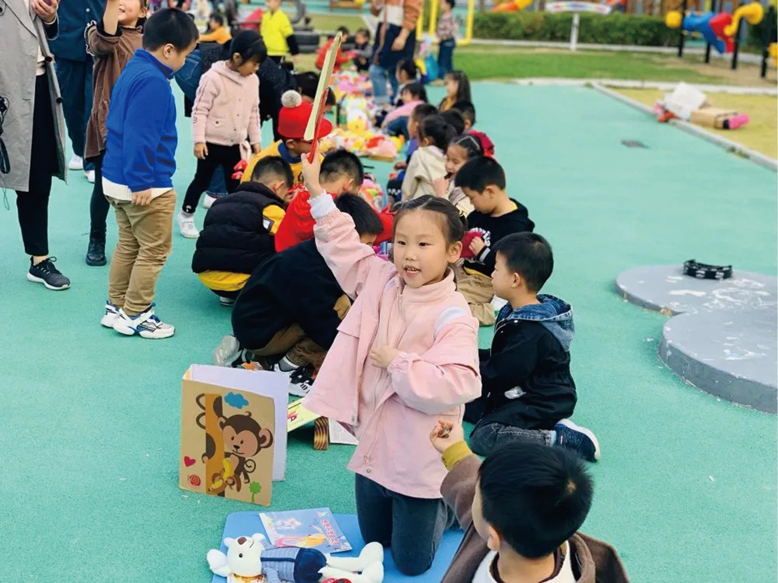 縣幼兒園大班組開(kāi)展“勤儉節(jié)約愛(ài)心義賣”活動(dòng)