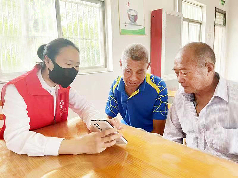 中國移動(dòng)濱海分公司黨支部到界牌鎮(zhèn)敬老院開展志愿服務(wù)活動(dòng)